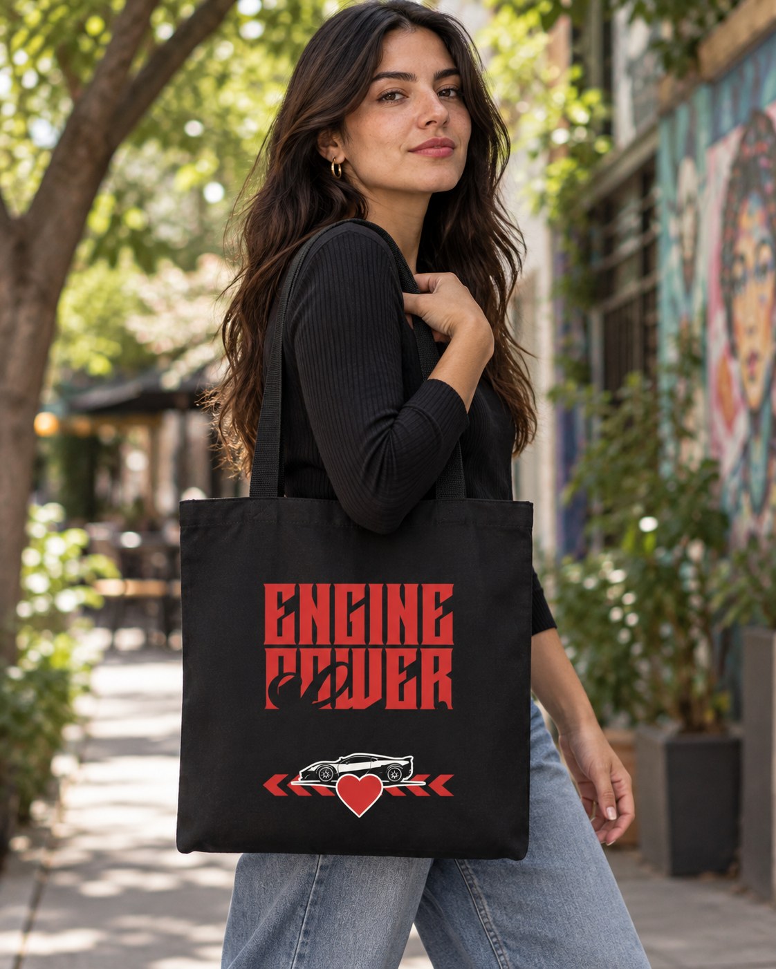 Tote Bag Engine Power – foto con modelo (imagen referencial)