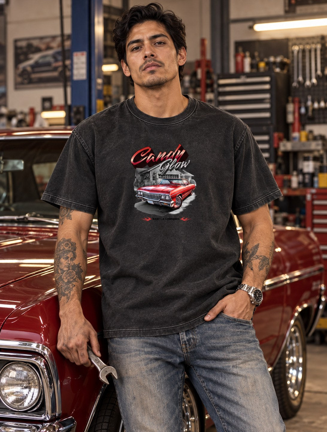Polera Acid Classic Car – foto con modelo (imagen referencial)